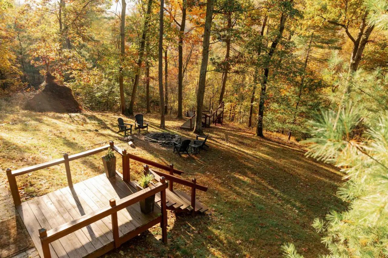 Hot Tub Charming & Chic Mountain Gem On Sleepy Creek Villa Berkeley Springs Exteriör bild